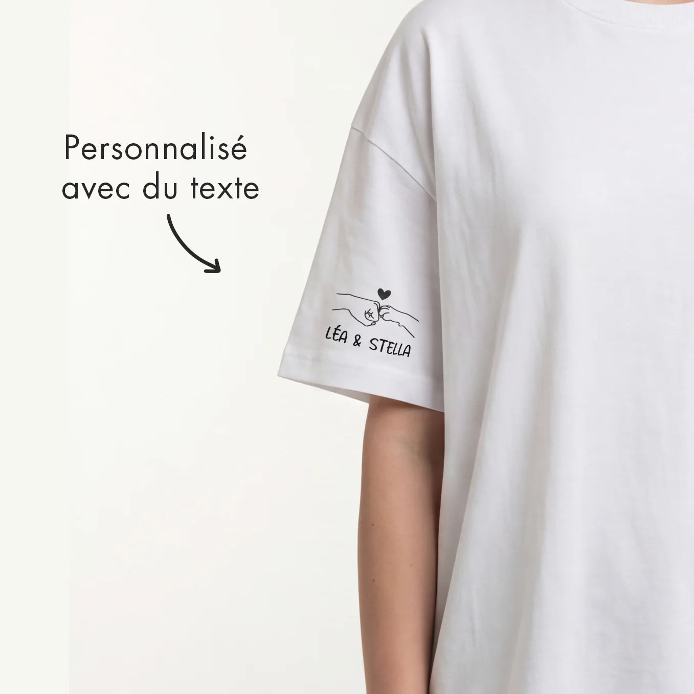 T-shirt oversize personnalisé "Dog Mom" avec impression sur manche