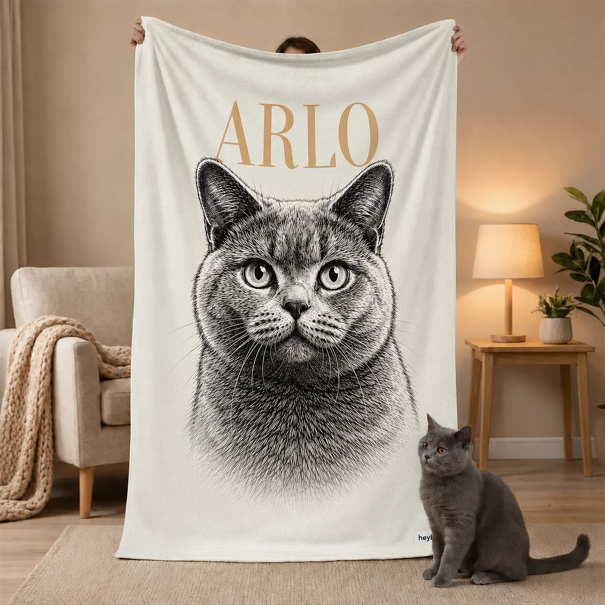 Plaid personnalisé « Chat rétro » comme cadeau pour les amoureux des chats : portrait de chat dessiné en noir et blanc avec prénom doré – hey balu market_france